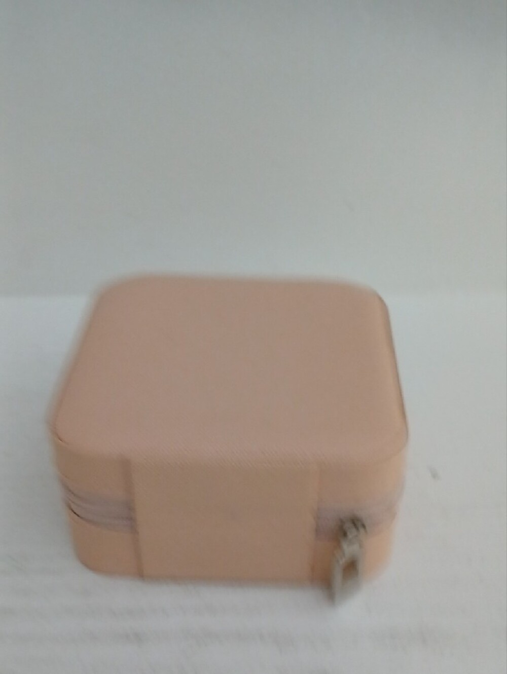 Travel Jewelry Organizer Case in Blush Pink - Picture 3 of 3